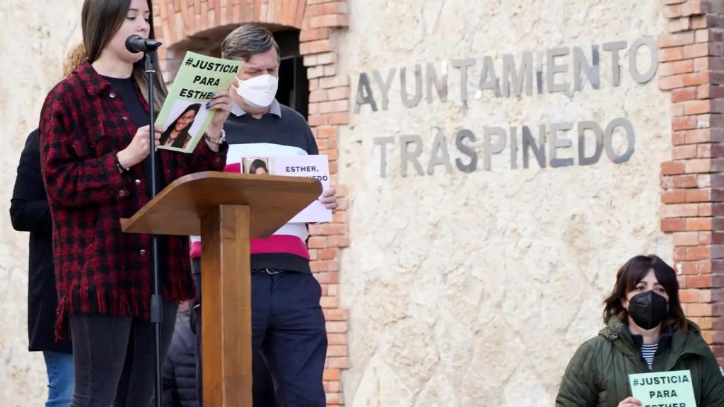 Acto en memoria de Esther, celebrado en Traspinedo.