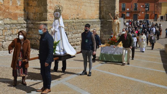 Procesión del Domingo de Resurrección en Cigales