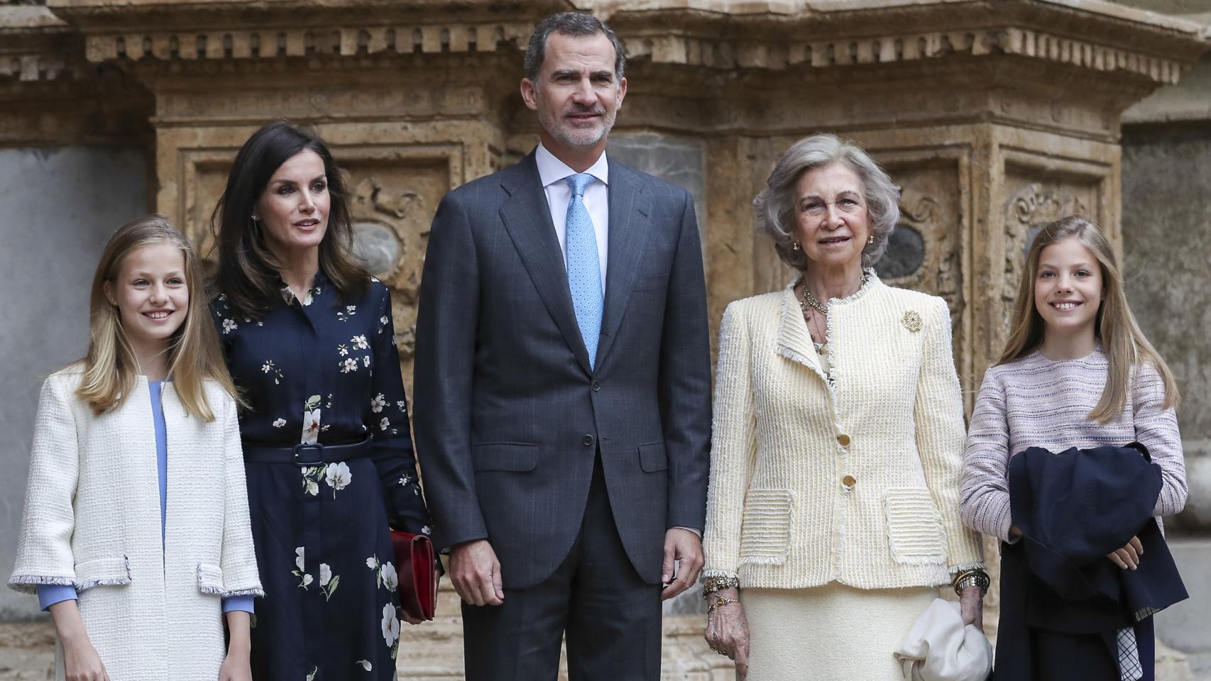La Familia Real en la misa de Pascua de 2019.