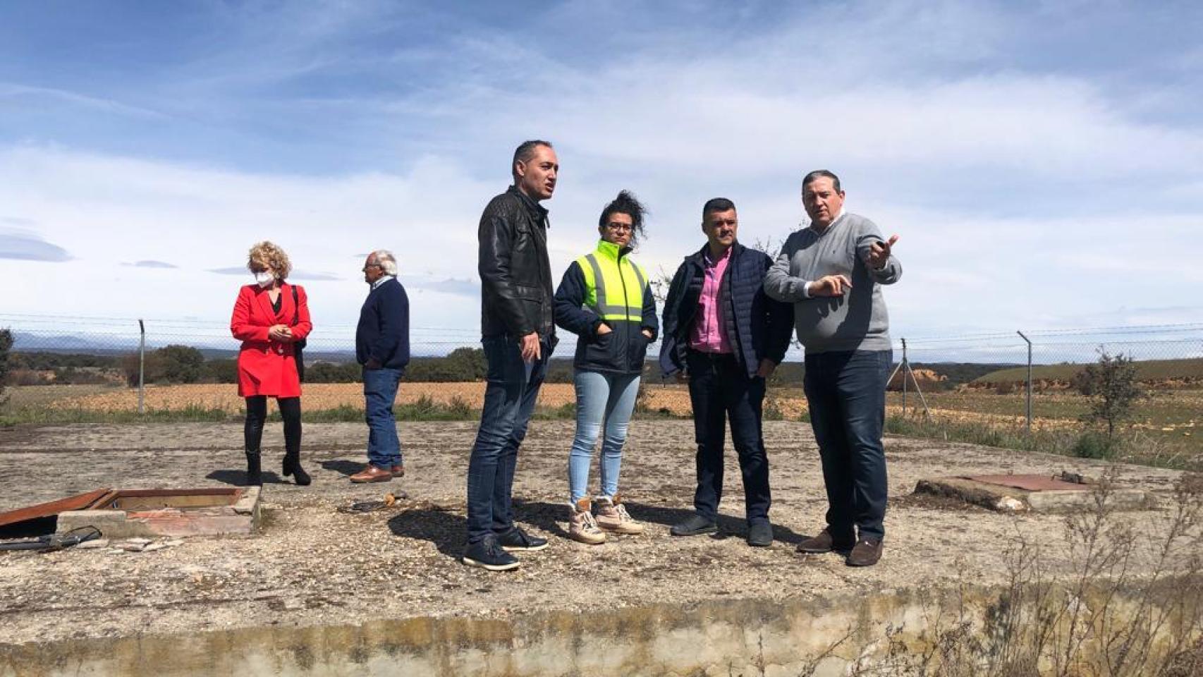 Mejora del depósito de abastecimiento de agua en Camarzana de Tera