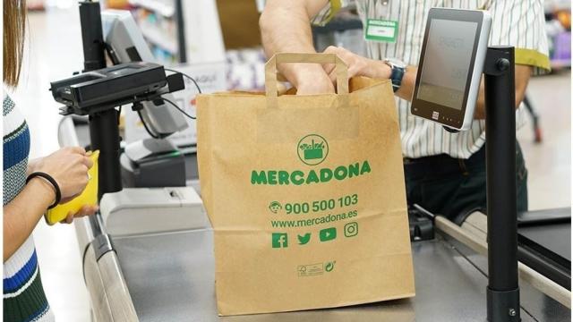 Bolsa de cartón de Mercadona.