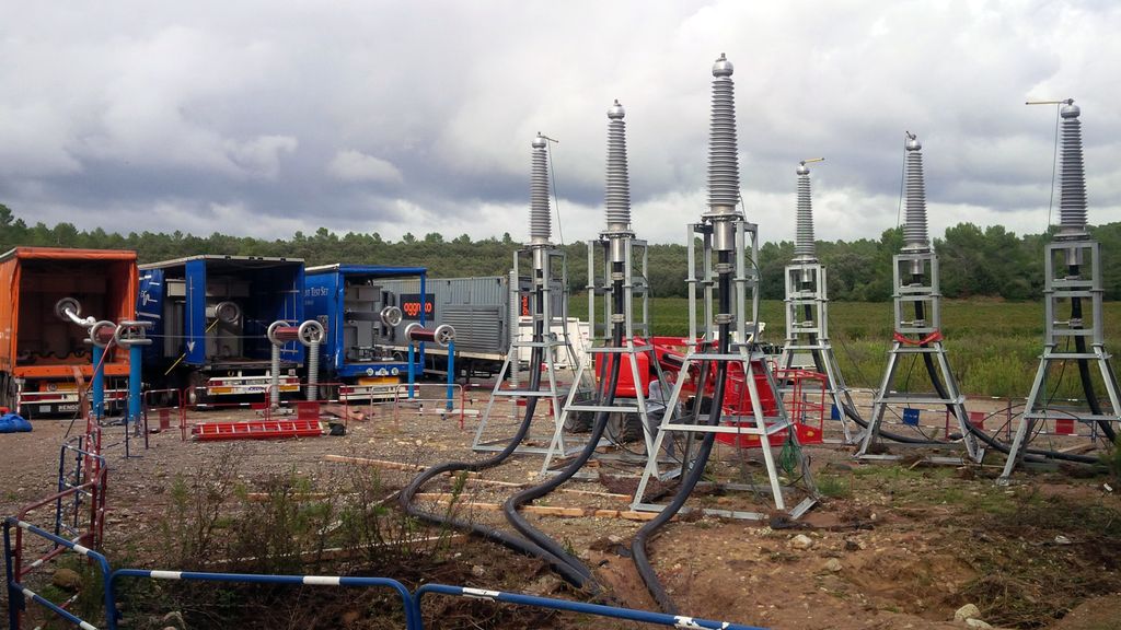 Pruebas de cables antes de proceder a su instalación.
