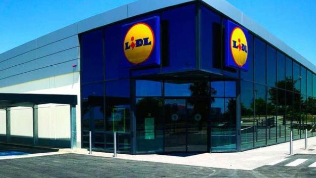 Fachada de Lidl.