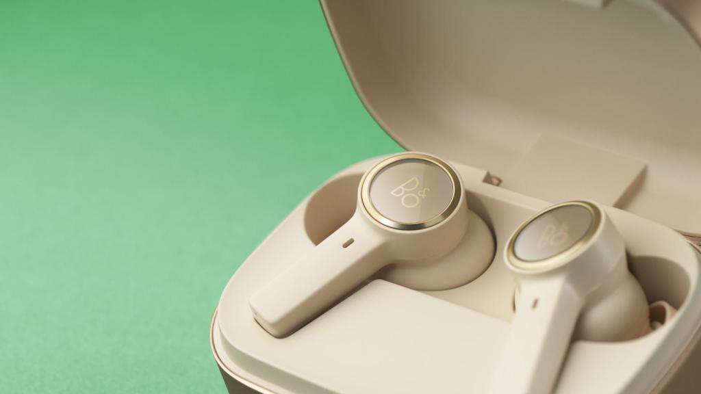 Headphone Moment 2022 Beoplay EX 0023