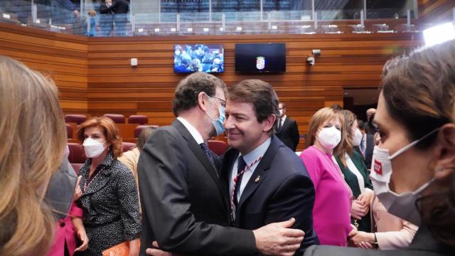 Mañueco en la toma de posesión