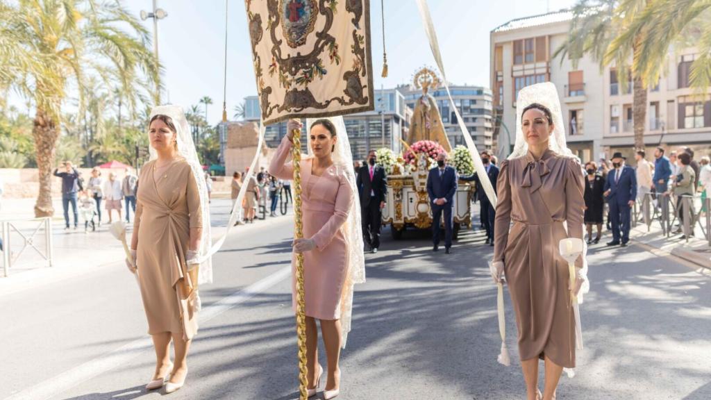 Un momento de la procesión de las Aleluyas de Elche.