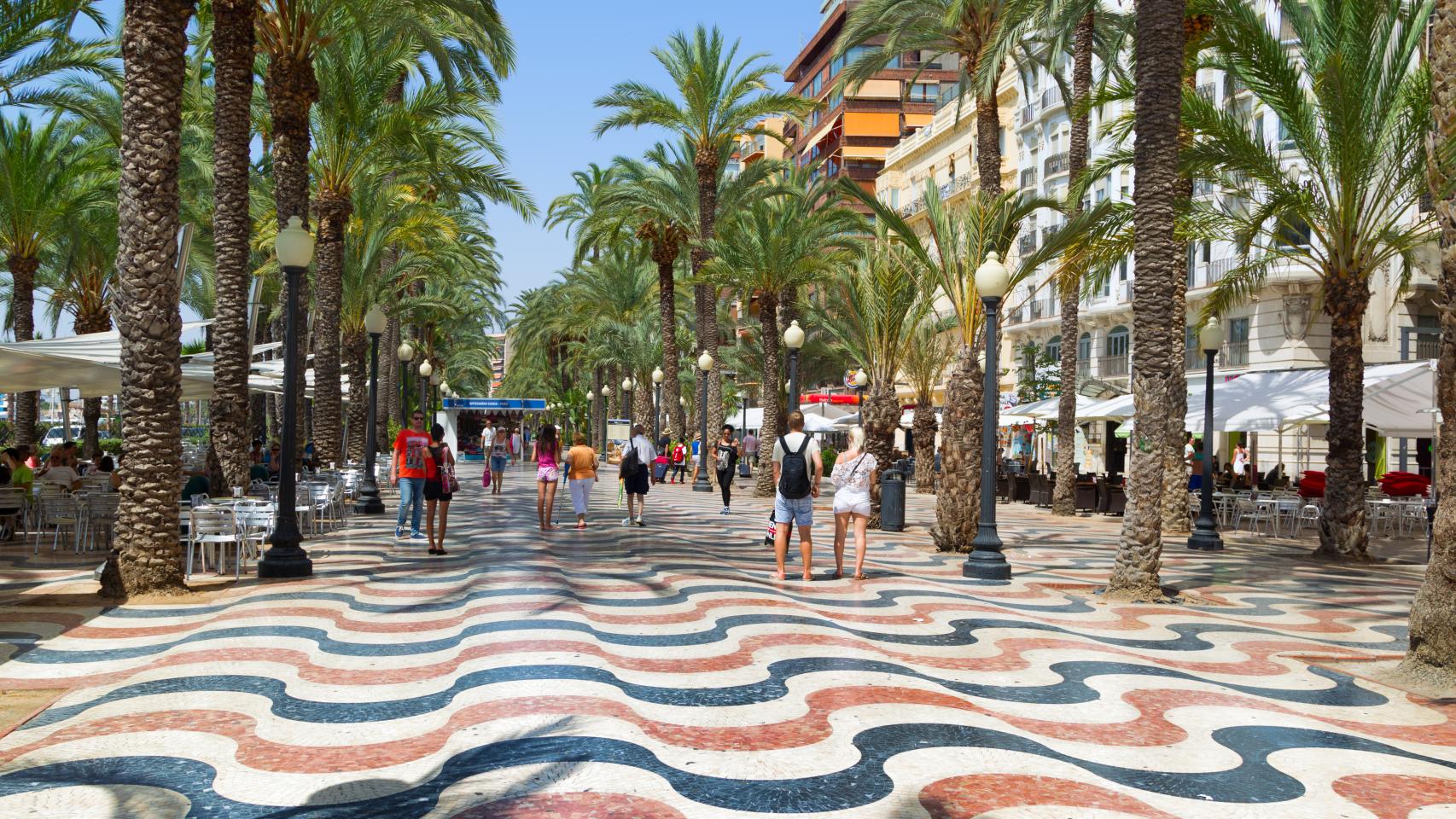 Paseo de la Explanada de España, Alicante.