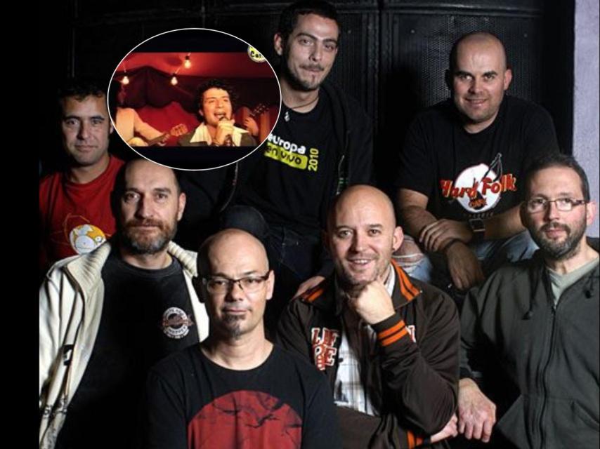 Celtas Cortos en 2010 con Antuan arriba en el círculo