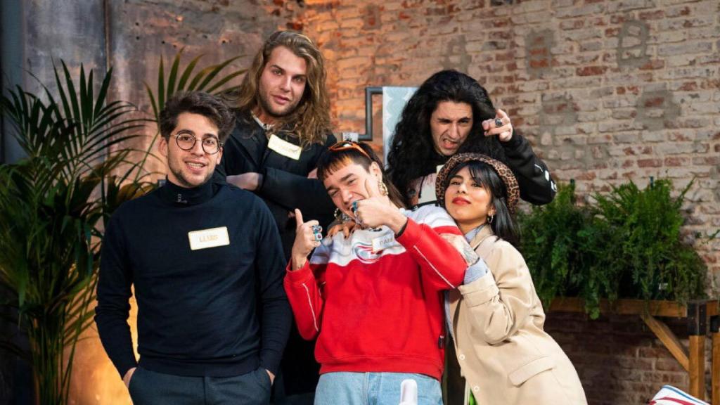 ¿Quién debería ganar ‘Maestros de la costura’? ¿Un novato o un veterano?