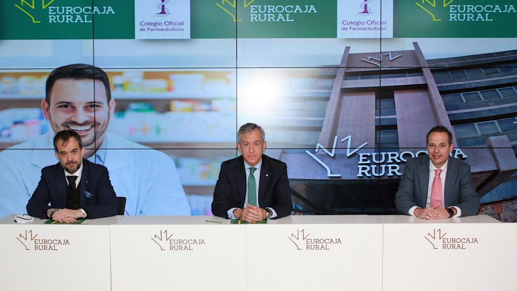 José Ángel Dorrego Beneitez, Javier López Martín y Francisco Javier Jimeno Gil, de izquierda a derecha.