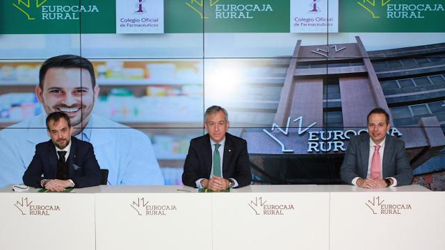 José Ángel Dorrego Beneitez, Javier López Martín y Francisco Javier Jimeno Gil, de izquierda a derecha.