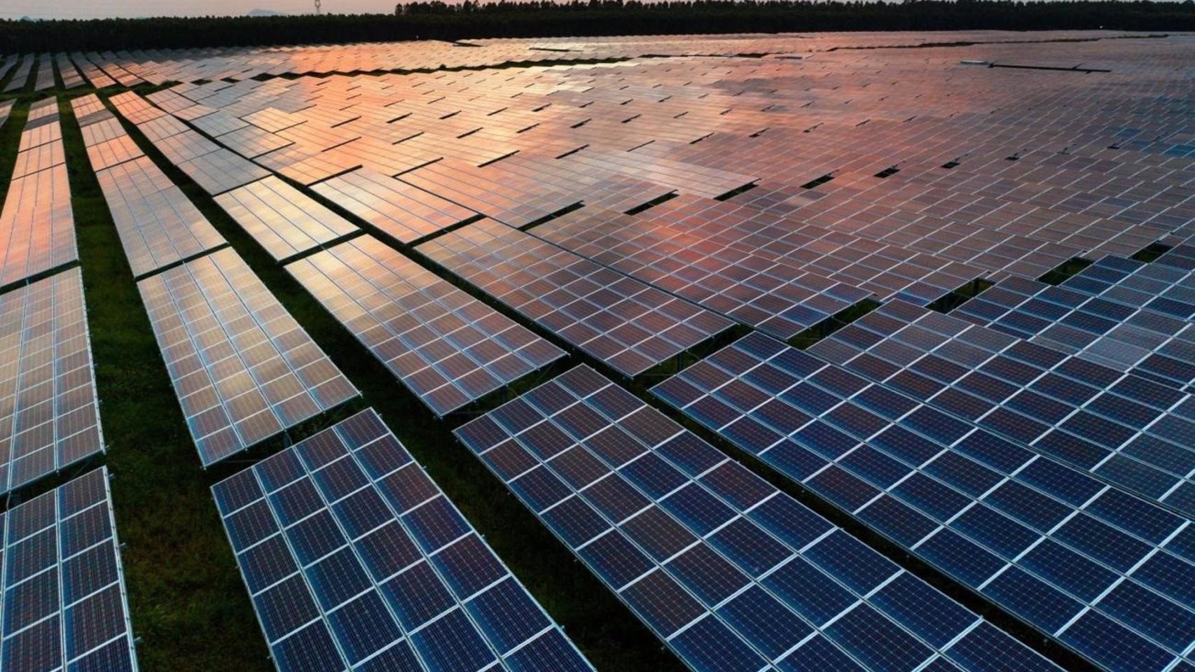 Imagen de archivo de una planta fotovoltaica.