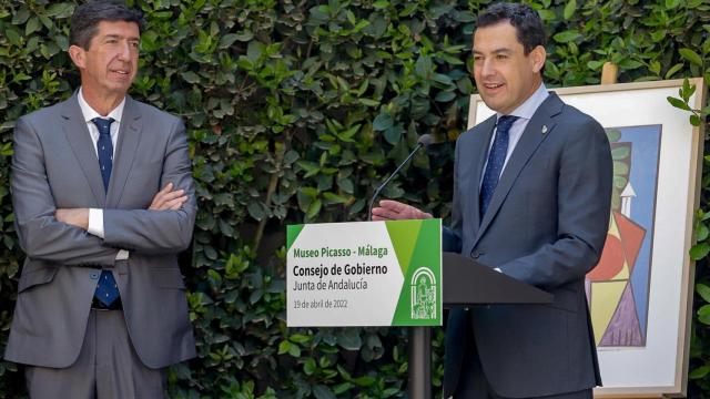 El presidente de la Junta, Juanma Moreno, y el vicepresidente, Juan Marín.