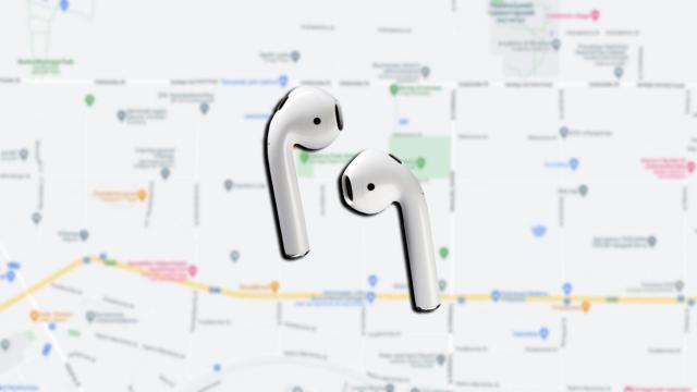 AirPods sobre un mapa de Google Maps.