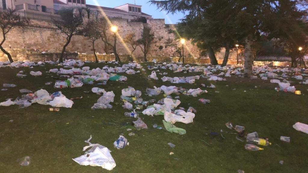 Botellón en San Martín - Zamora