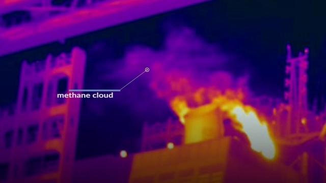 El metano, en el objetivo: cómo se escapa de los barcos propulsados por gas natural y agrava la crisis climática