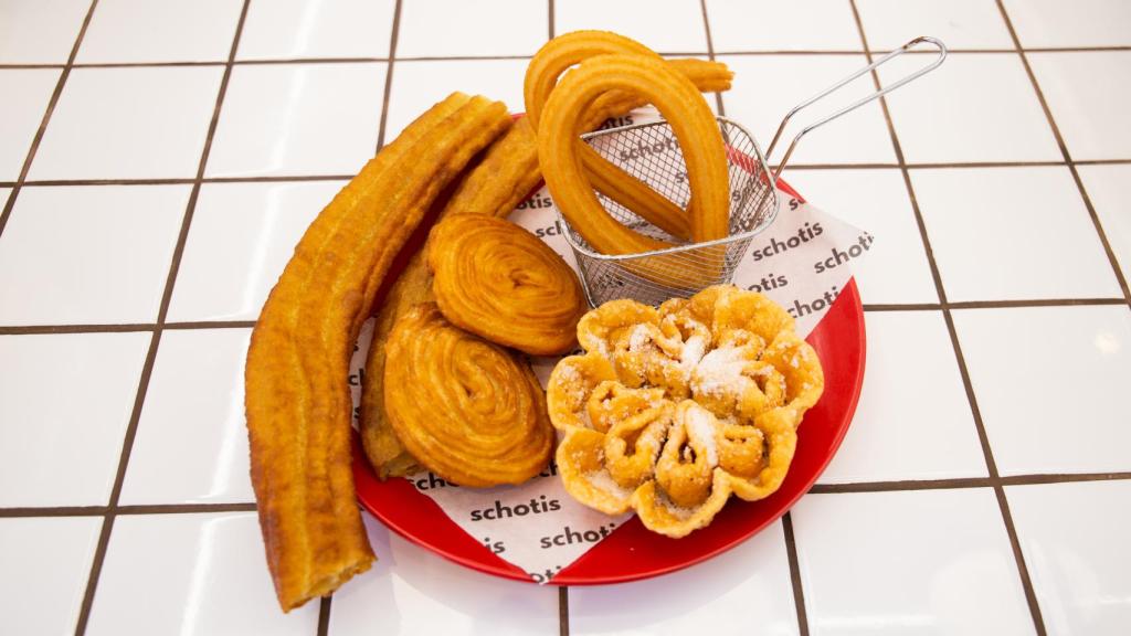 Un pequeño 'plato combinado' de la churrería.