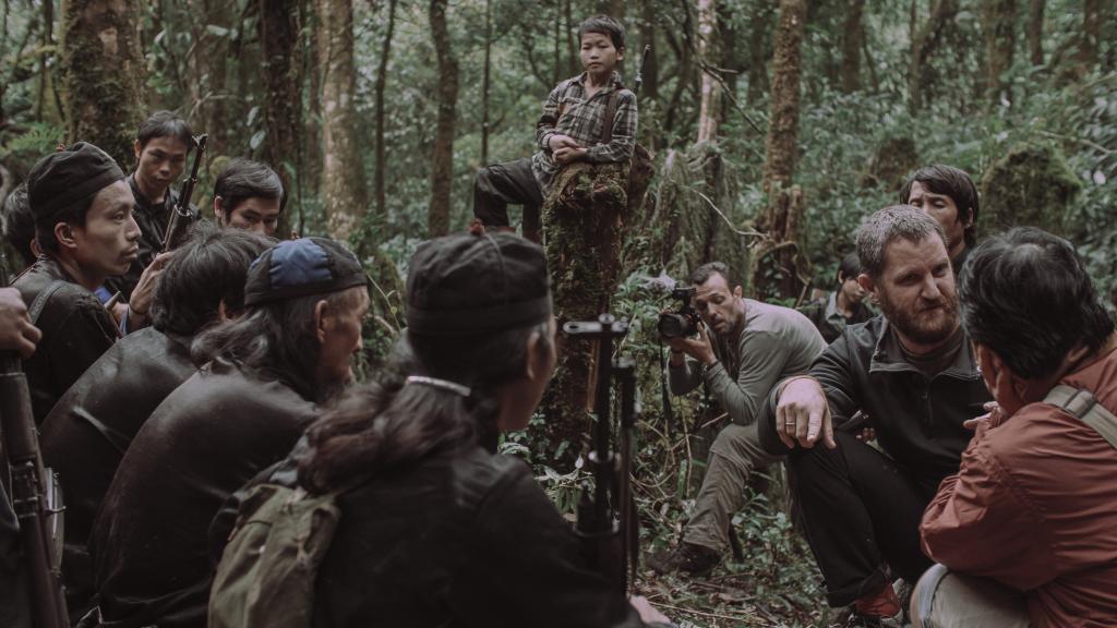 David y Roberto trabajando en Laos.