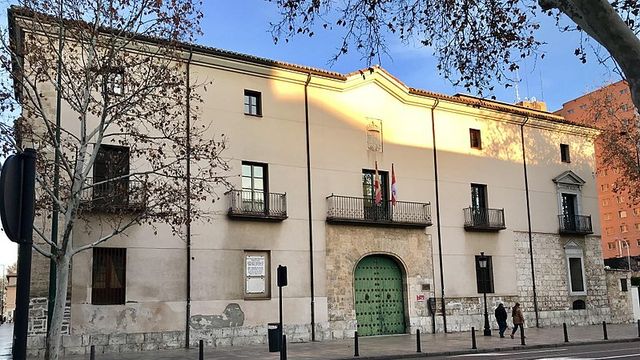 La Academia de Medicina y Cirugía