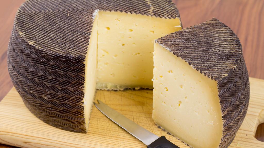 Un queso manchego.
