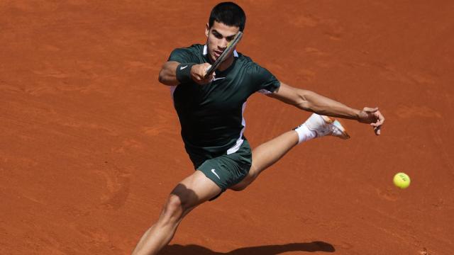 Carlos Alcaraz en un partido del Conde de Godó