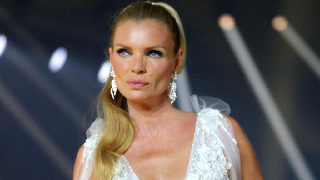 Esther Cañadas fue la estrella del desfile de Pronovias.