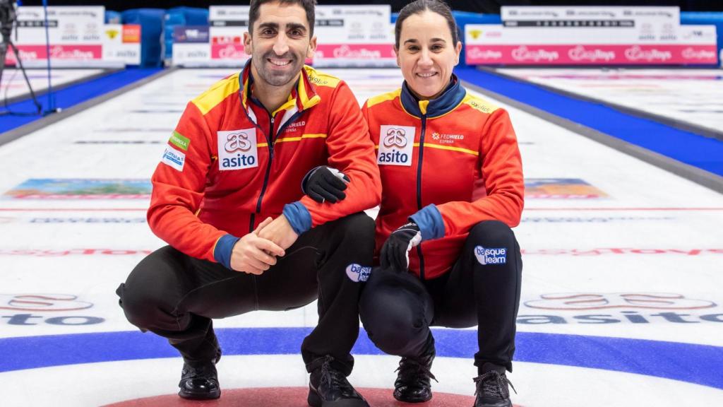 Mikel Unanue y Oihane Otaegi durante el Preolímpico de 2021