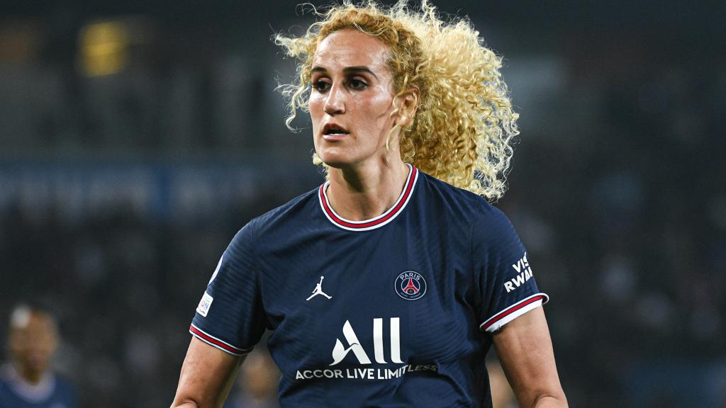 Kheira Hamraoui, en un partido del PSG en la Women's Champions League 2021/2022