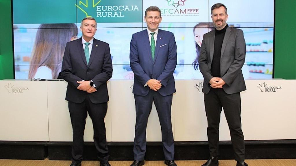 Mariano González, Víctor Manuel López y Álvaro Carmena, de izquierda a derecha.