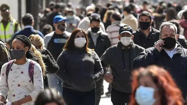 ¿Qué provincia de CLM apenas ha sufrido cambios en la edad de su población?