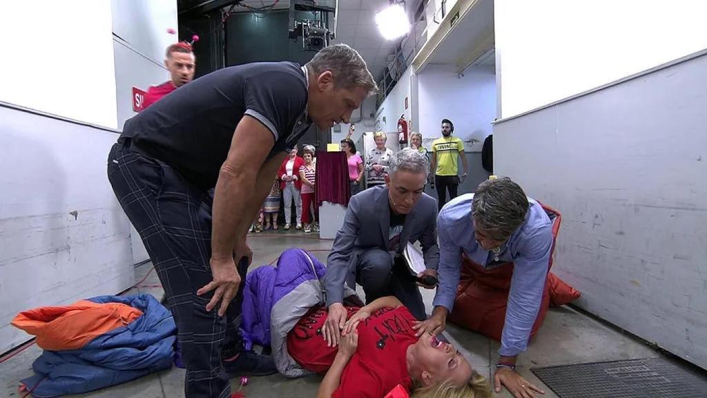 Rotura de piernas, lesiones cervicales, daños en las costillas: los accidentes más sonados de ‘Sálvame’