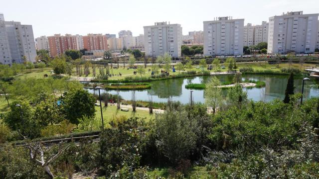 Panorámica del parque de La Marjal.