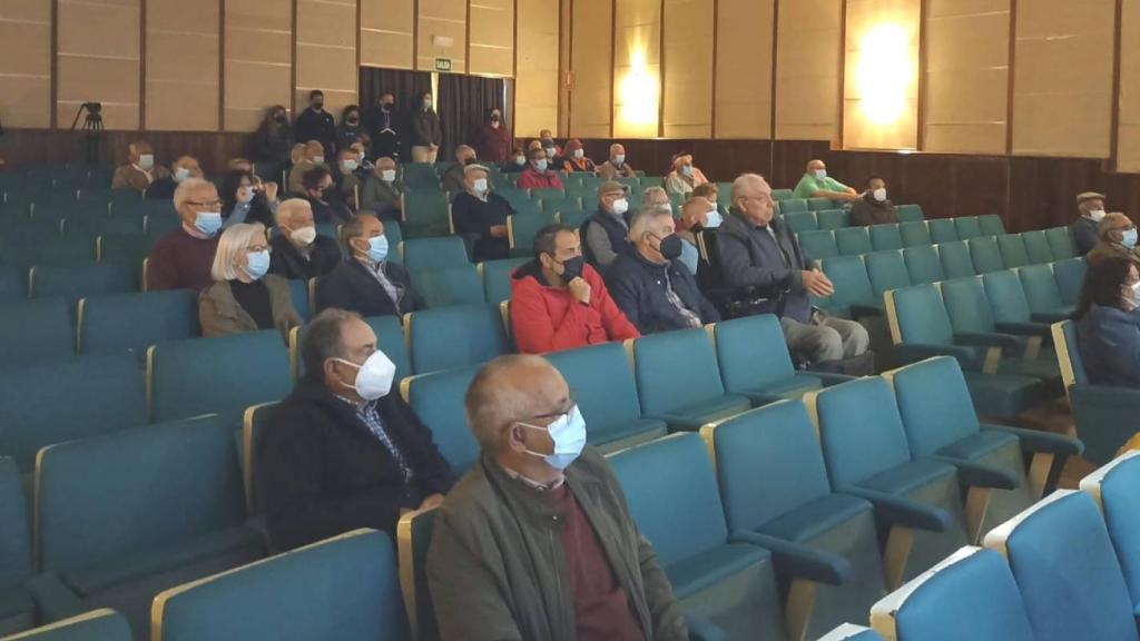 Los vecinos de Villarino conocen de primera mano el parque fotovoltaico 'Armadura Solar San Roque'
