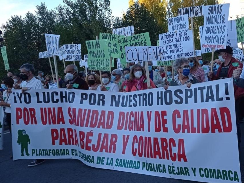 La plataforma en defensa de la salud pública de Béjar denuncia el abandono de su hospital