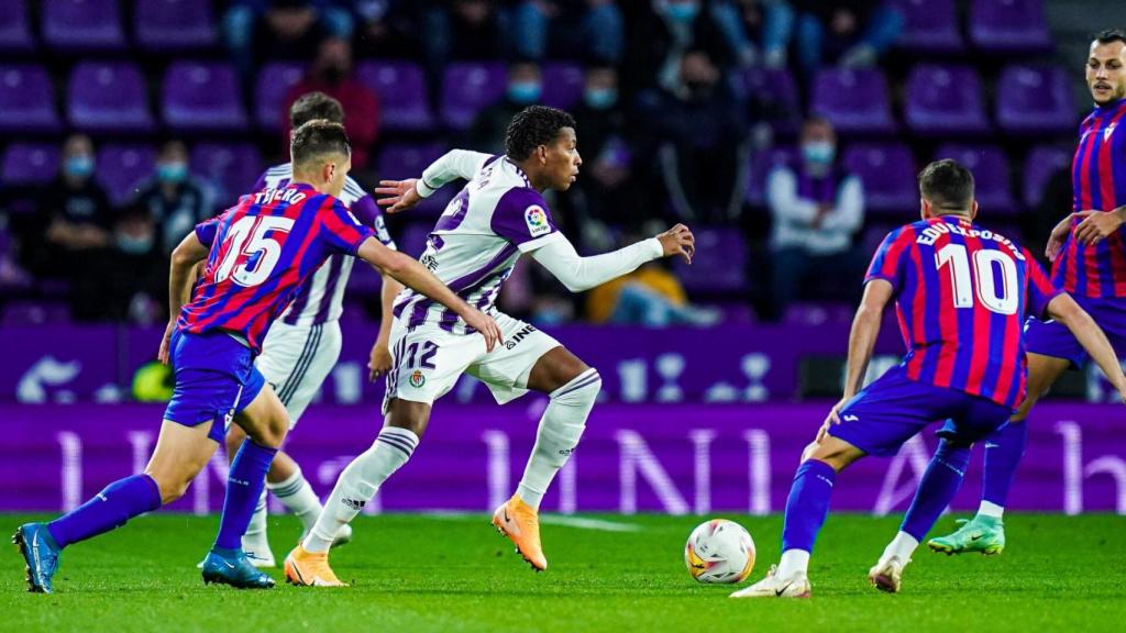 Gonzalo Plata en el partido de ida. Fotografía: Real Valladolid