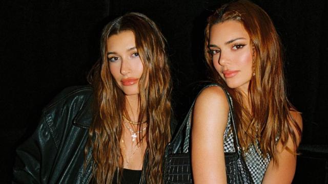 Hailey Bieber y Kendall Jenner con las 'baby brides'.