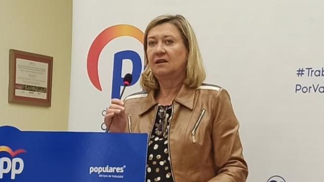 La portavoz popular en el Ayuntamiento, Pilar del Olmo, durante su rueda de prensa de este miércoles.