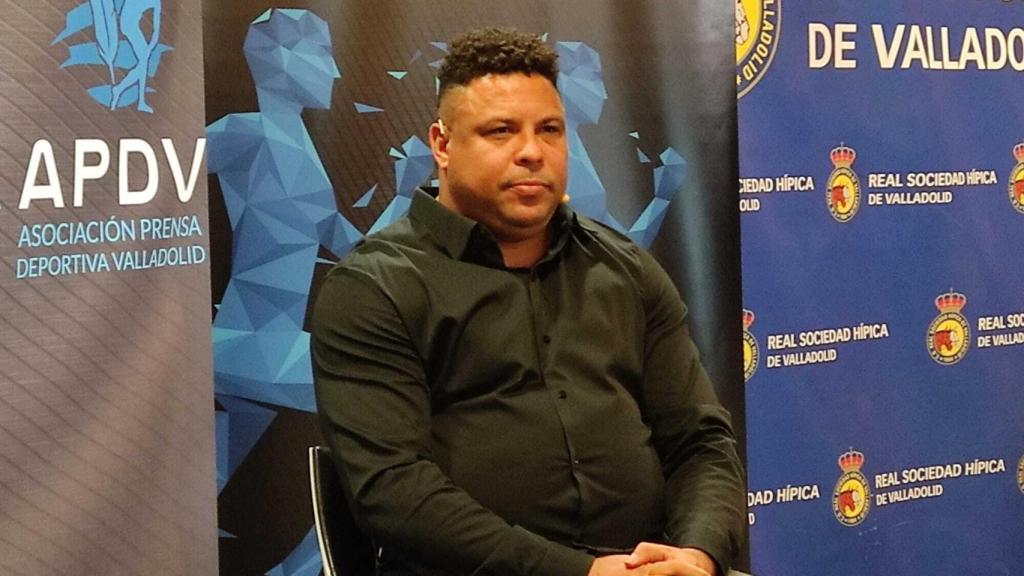Ronaldo Nazario en el acto de la Asociación de la Prensa Deportiva de Valladolid