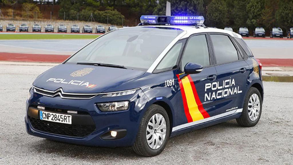 Matrícula de un coche del Cuerpo Nacional de Policía.