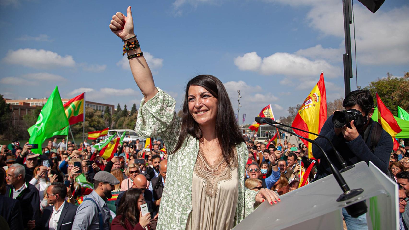 Macarena Olona.