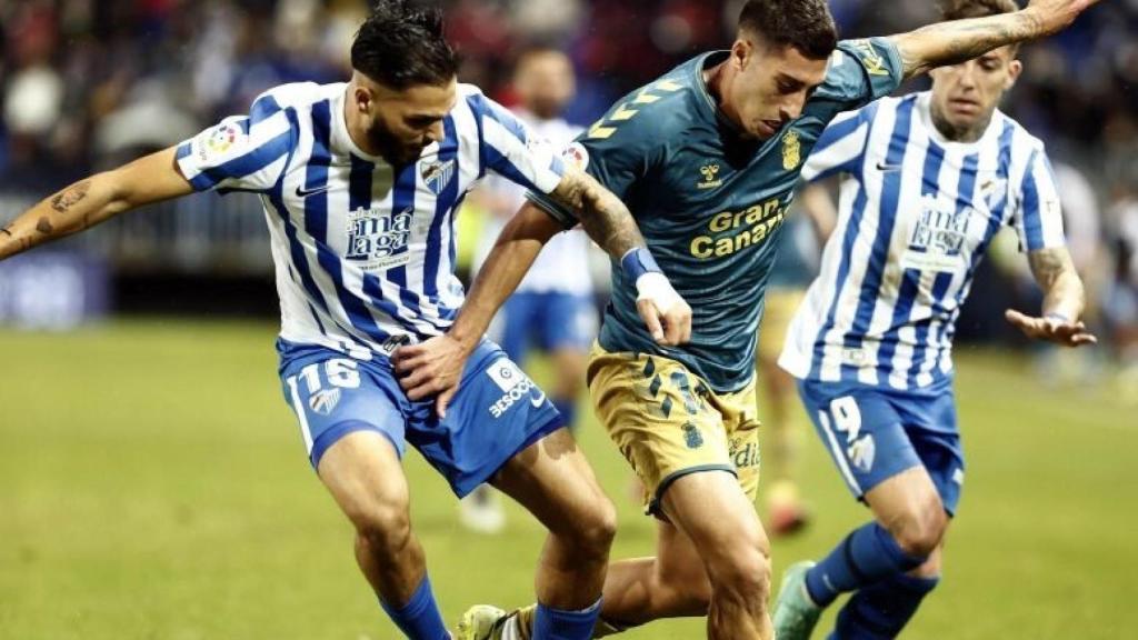 Un lance del Málaga-Las Palmas de la primera vuelta