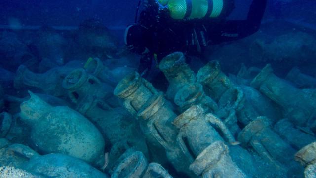 Imagen de la carga del pecio Formigues II. / CASC