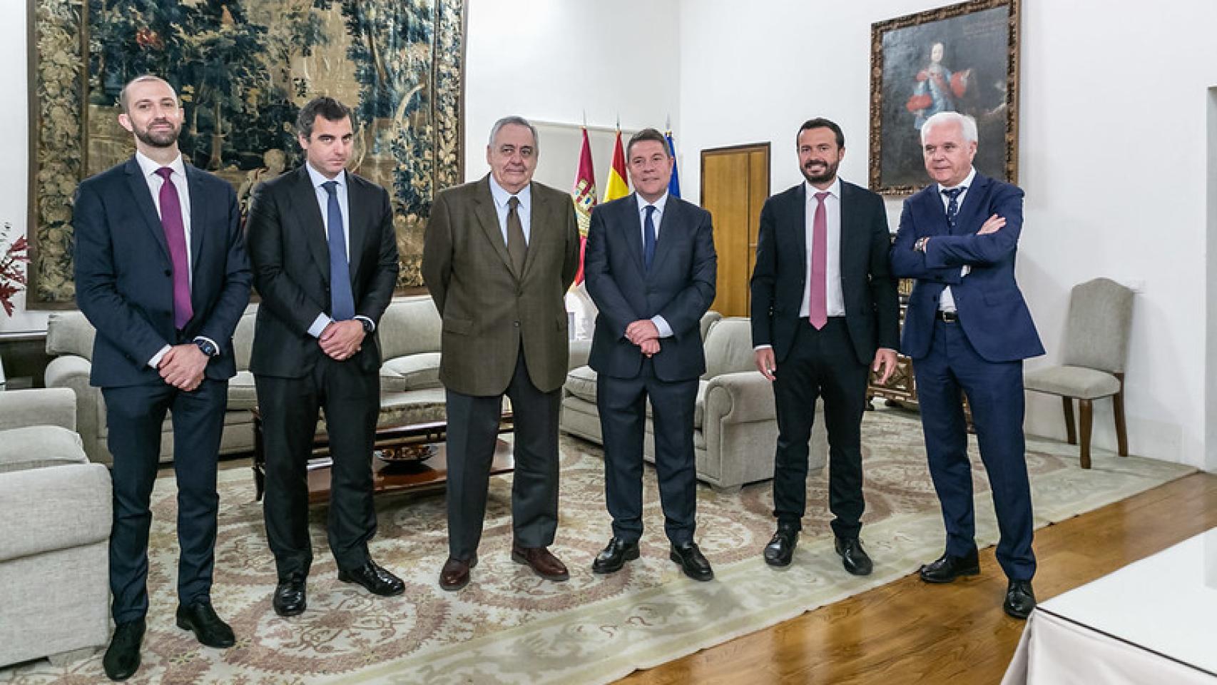 Encuentro entre García-Page y los representantes de Solaria.