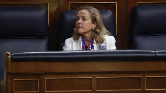 Nadia Calviño, vicepresidenta primera y ministra de Asuntos Económicos y Transformación Digital, durante el pleno celebrado el jueves en el Congreso.