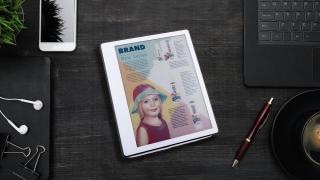 E Ink lanza una nueva pantalla de tinta electrónica enrollable y a todo color