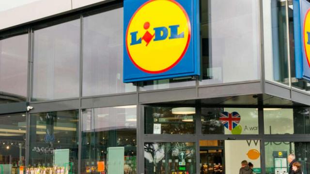 Fachada de Lidl.