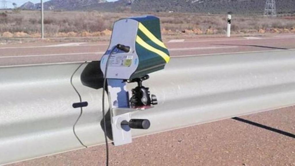 Radar invisible de la DGT.