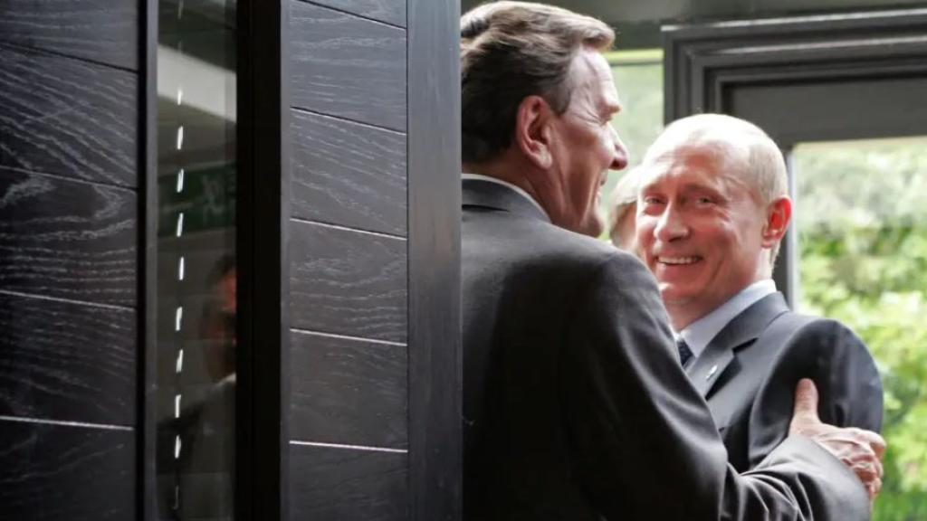 Schröder y Putin, en uno de los encuentros que fortalecieron su relación personal.