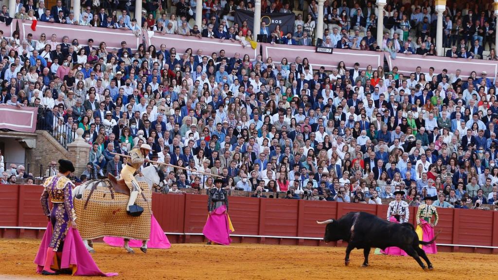 El tercio de varas en el sexto de la tarde.
