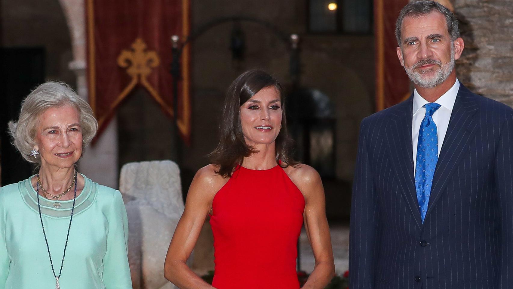 Felipe VI, Letizia y la reina Sofía en una imagen de archivo.